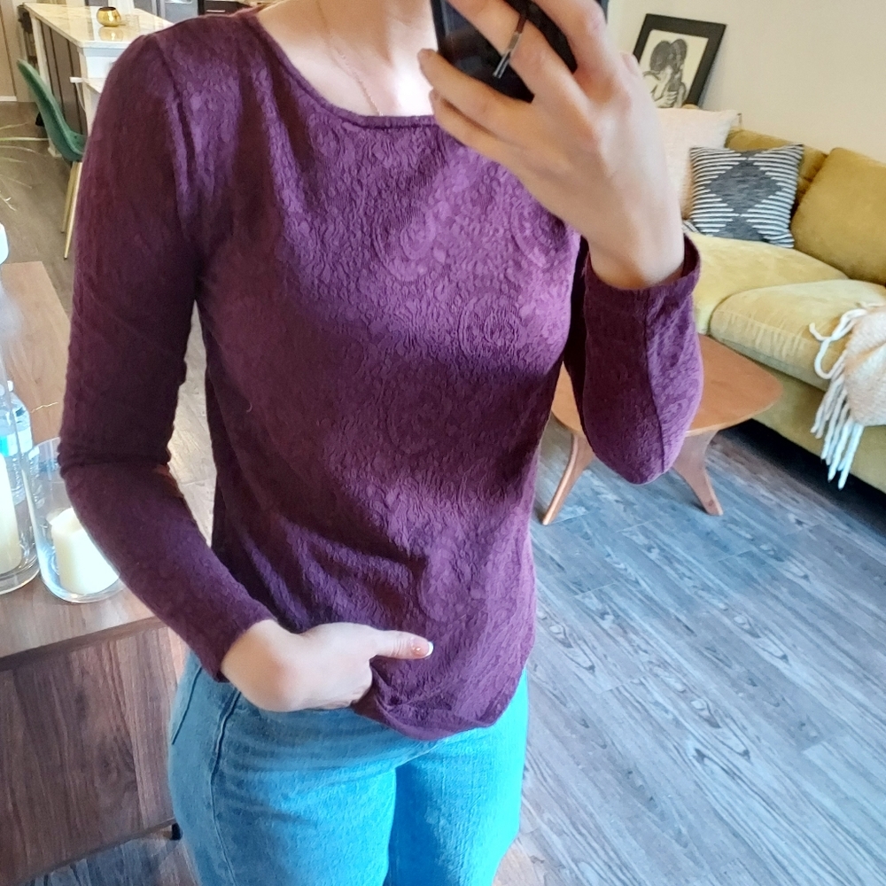 Loft Floral lace fitted long sleeve